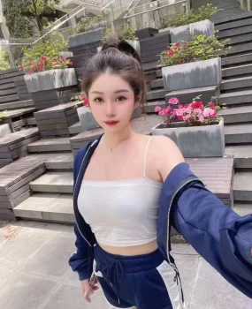 长春东大桥大奶牛🐄