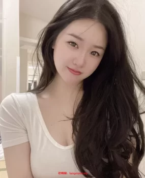 成都兼职小姐姐，奶大，皮肤白